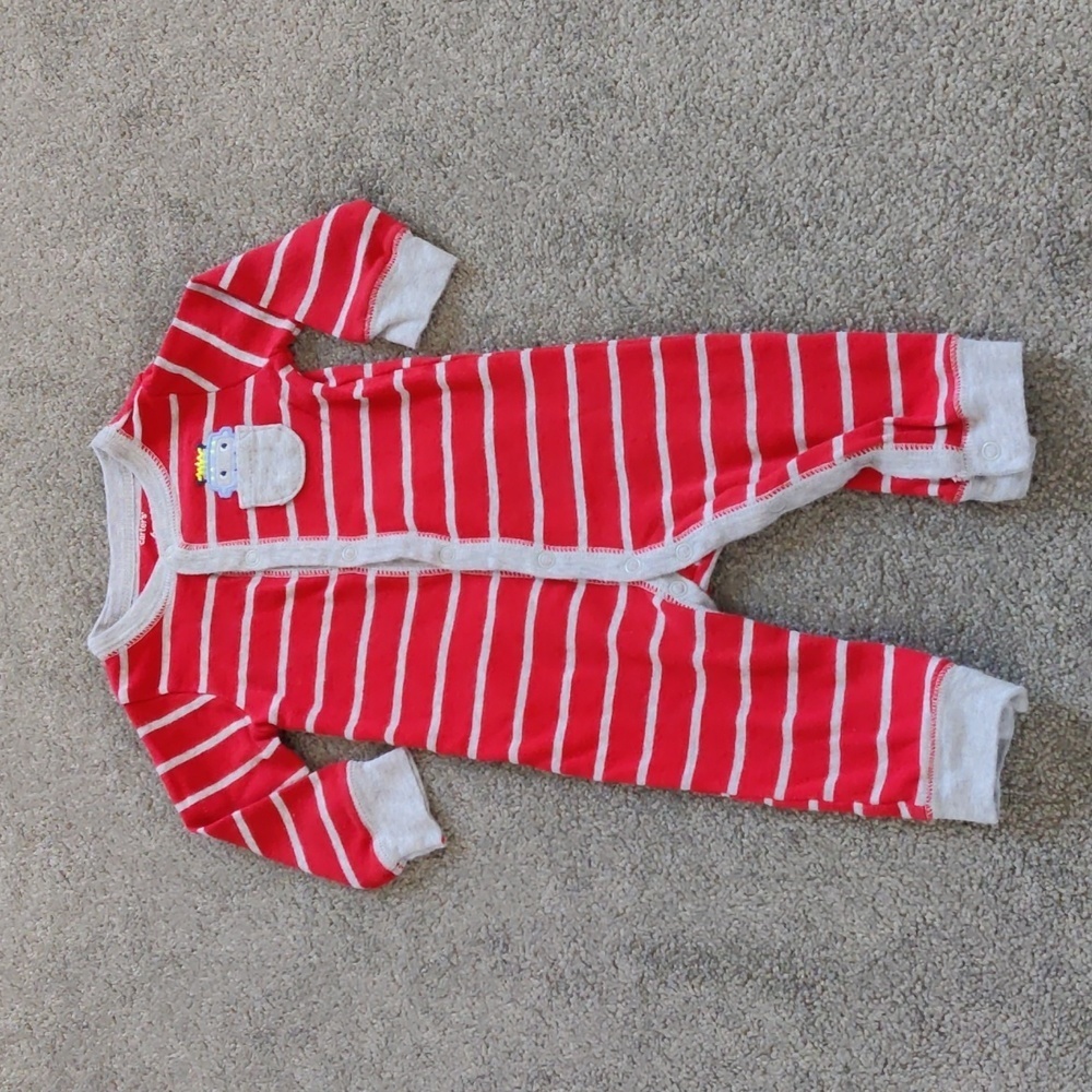 Carter's Cozy Red and Silver Gray Striped Baby Pajamas Baby Boy Sized 6 Months